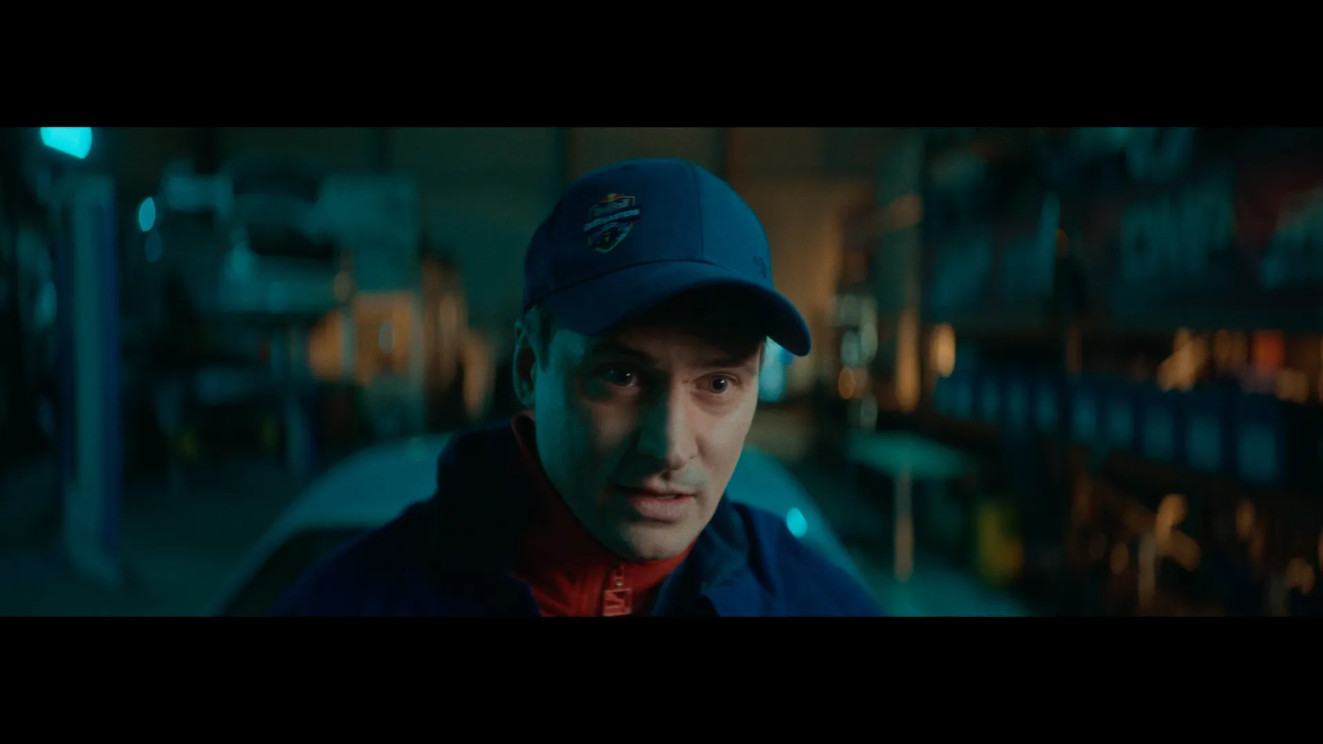 Mateusz – mechanik i trener driftu w warsztacie